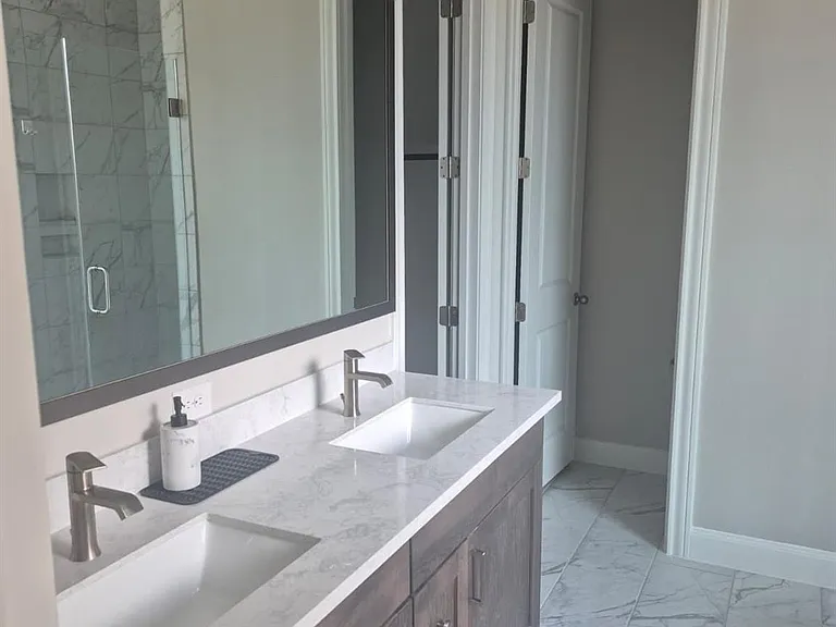 809 Coronado Terrace Ln — Photo 13