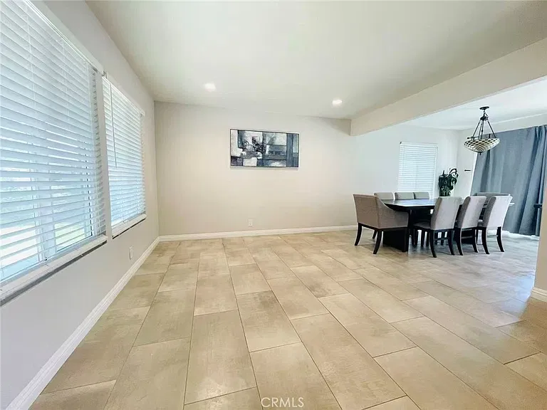 20431 Huntcliff Ln — Photo 6