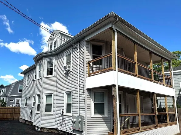 34-36 Curry Cir, Swampscott, MA 01907