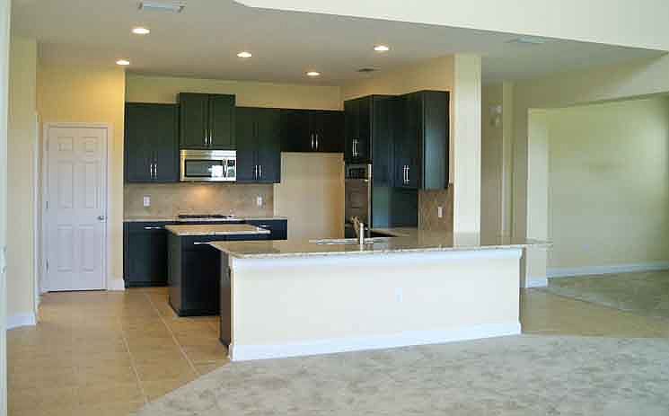 Carisbrooke kitchen2