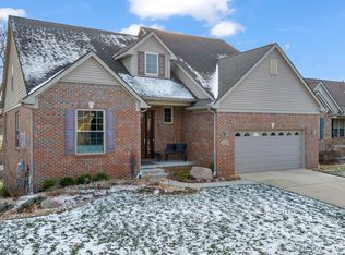 620 Fairways Ln, Chelsea, MI