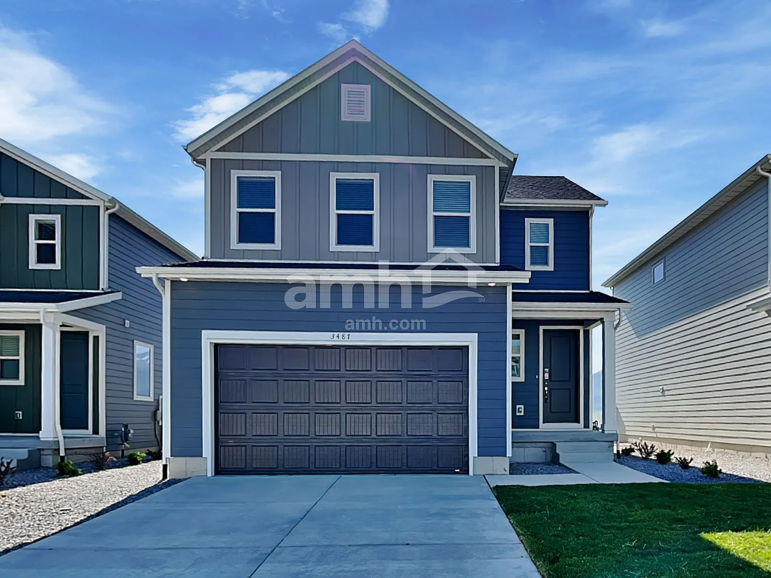 4 bed, 3.5 bath, 2236 sqft, $2,375 — Photo 1