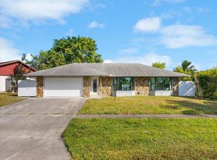 210 Lochmore Rd, Riviera Beach, FL 33407