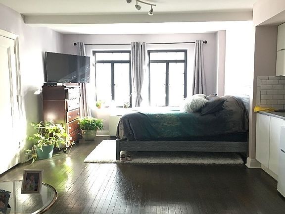 4th image of 5 Tudor City Pl APT 623