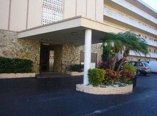 232 NE 12th Ave APT 101, Hallandale, FL 33009