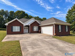 25920 Henry Clay Dr, Madison, AL 35756