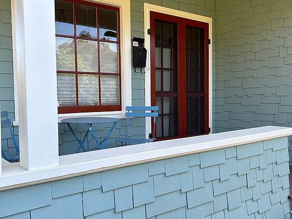 2nd image of 410 Donze Ave