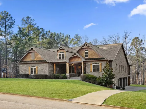 407 Saint Regis Dr, Oxford, GA 30054