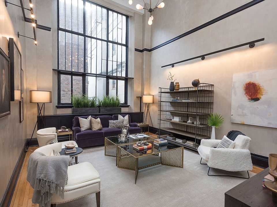 1st image of 1 W 67th St #302