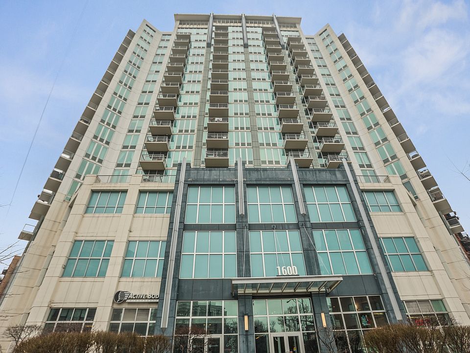 1st image of 1600 S Indiana Ave Unit 1103