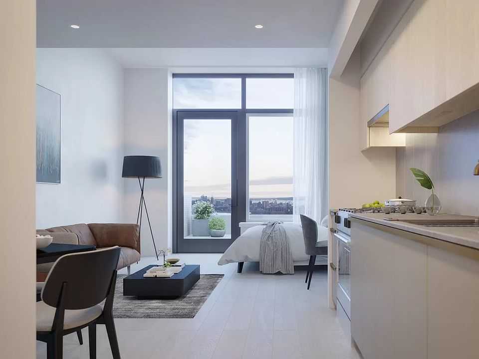 1st image of 3 Court Sq #2206