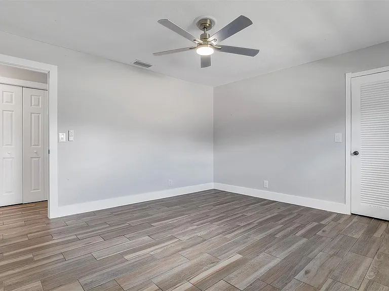 10131 NW 35th St #16 — Photo 29