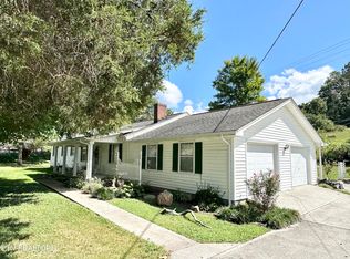 270 New Clear Branch Rd, Rocky Top, TN 37769