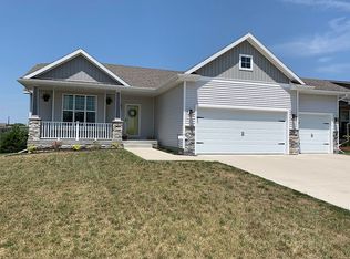 14401 Aurora Ave, Urbandale, IA 50323