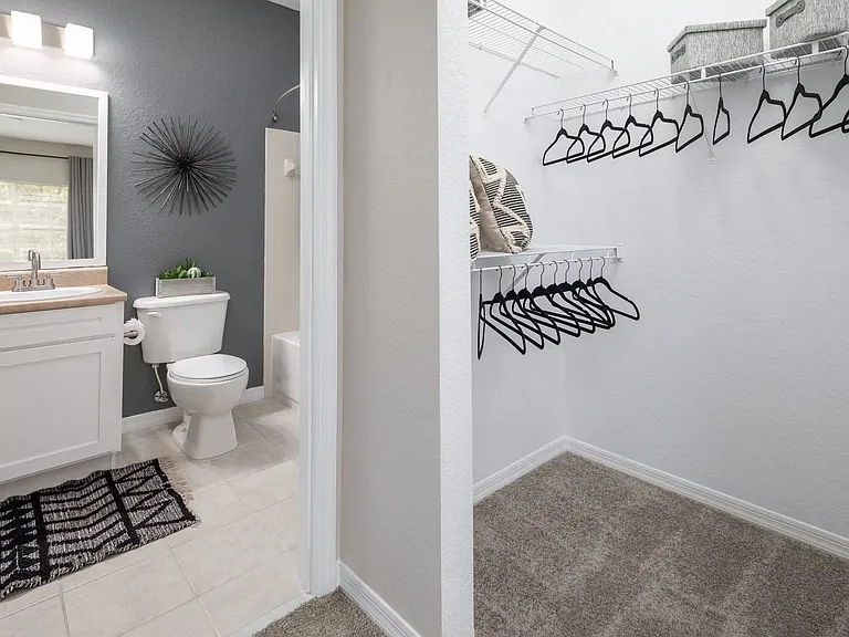 Mezza Premier Apartments — Photo 26