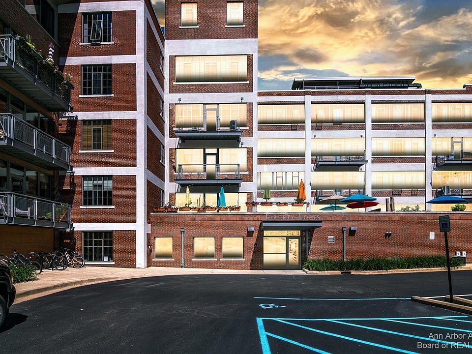 1st image of 315 2nd St APT 503
