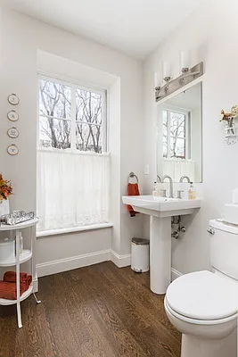 Rented by Brooklyn Bridge | media 22