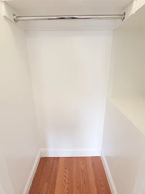 Rented by Compass | media 7