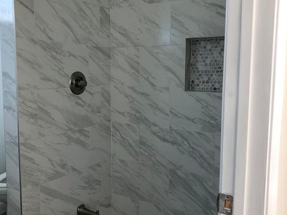 4th image of 525 Nectarine St #B