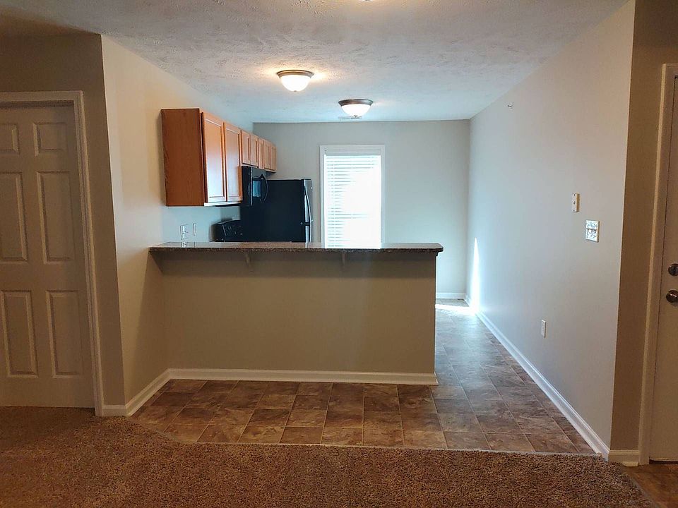1st image of 3635 Dornoch Dr APT G