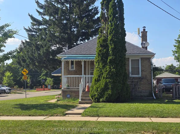 468 Glen Park Ave, Toronto, ON M6B 2E7