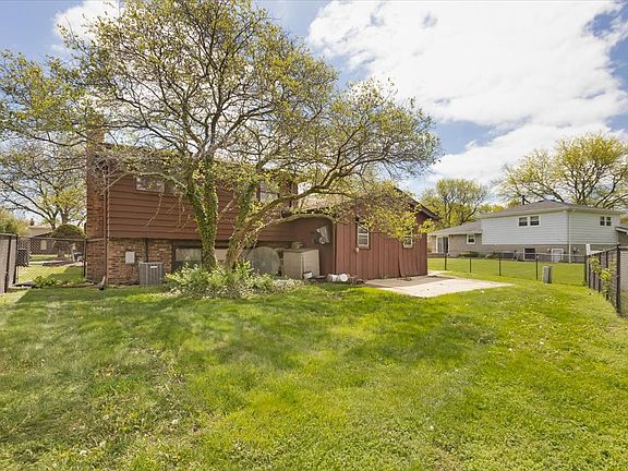 4th image of 534 Quail Run Rd