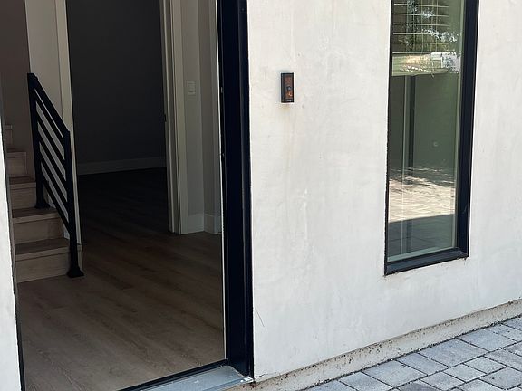 4th image of 6345 Farmdale Ave