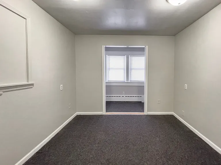210 S Nichols Ave — Photo 11