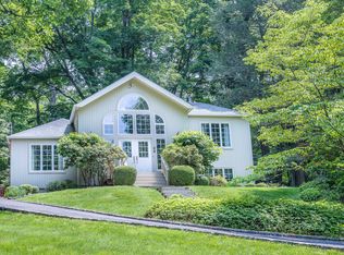 227 Furnace Dock Rd, Cortlandt Manor, NY 10567