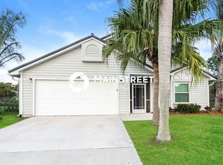 1686 Barber St, Sebastian, FL 32958