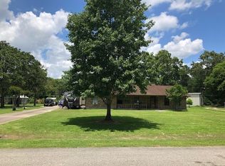 638 McCartney Dr, Orange, TX 77632