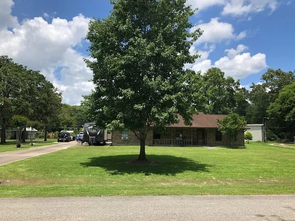 638 McCartney Dr, Orange, TX 77632