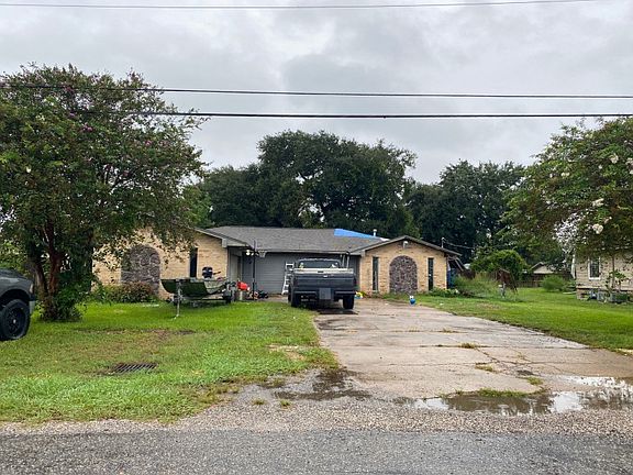 3rd image of 114 Dorothy Dr