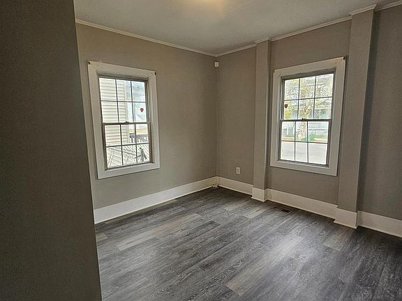 3rd image of 5 E McNeal St
