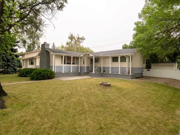 1202 E 13th St S, Lethbridge, AB T1K 1S9