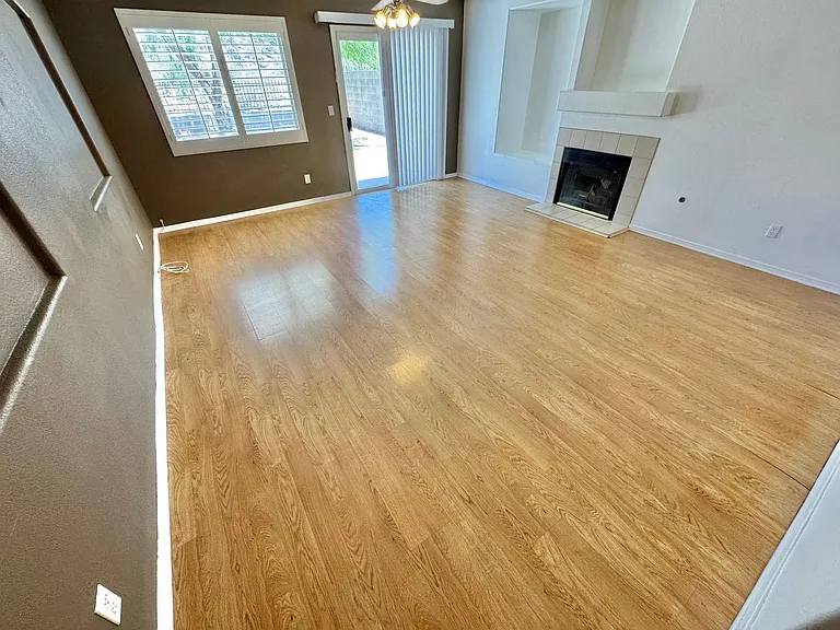 1396 Dragon Rock Dr — Photo 2