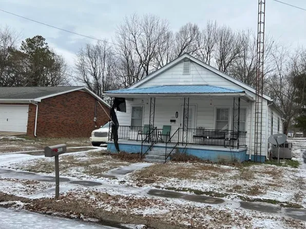 309 Poplar St, Marion, KY 42064