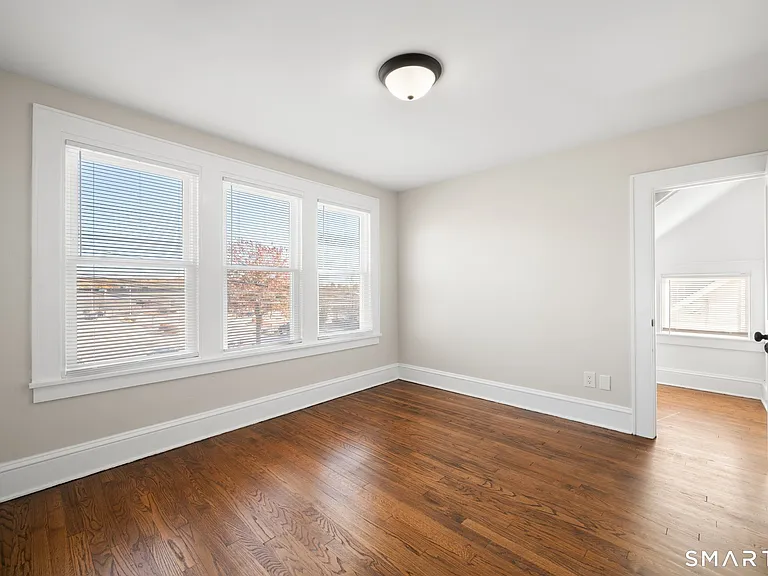 14 Clark Ln — Photo 36