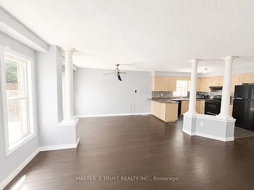256 Bridlewreath St Photo 1