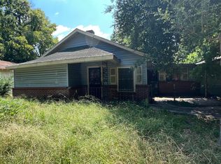 2004 Martin Luther King Jr Blvd, Vicksburg, MS 39183