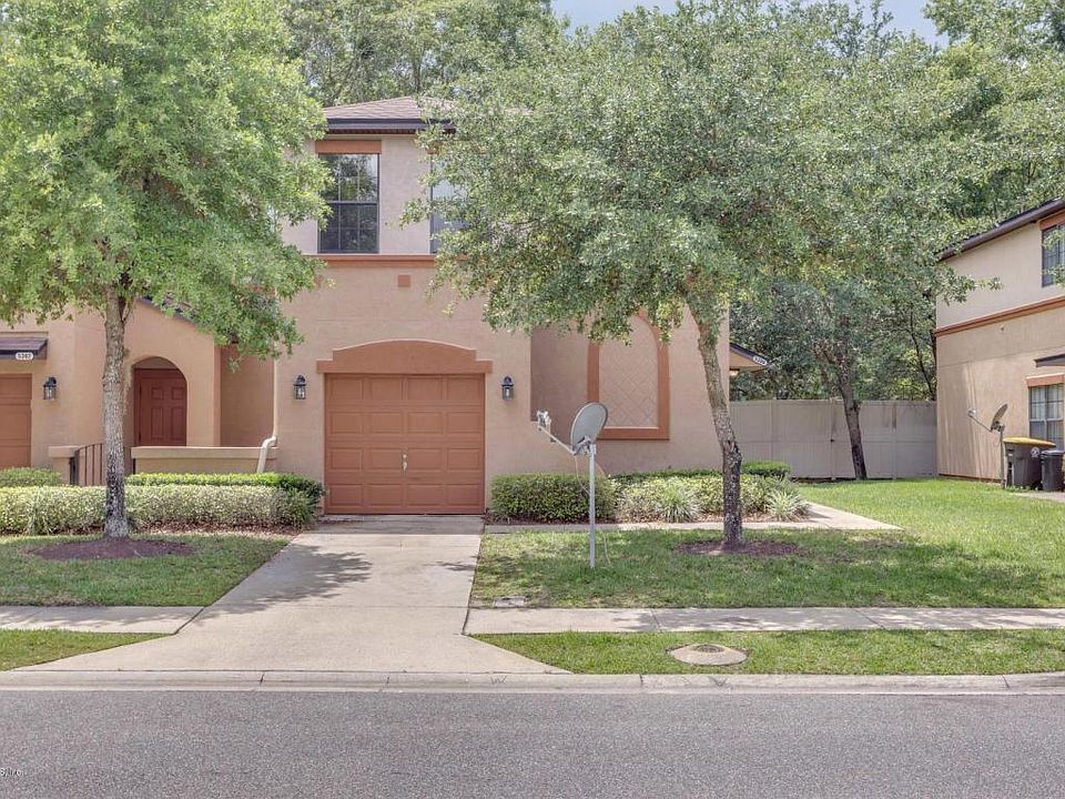 1st image of 5300 Brighton Park Ln