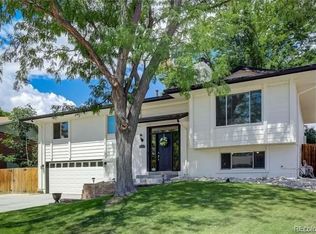 2221 S Arbutus Ct, Lakewood, CO 80228