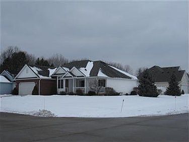 1st image of 460 Pemberton Dr
