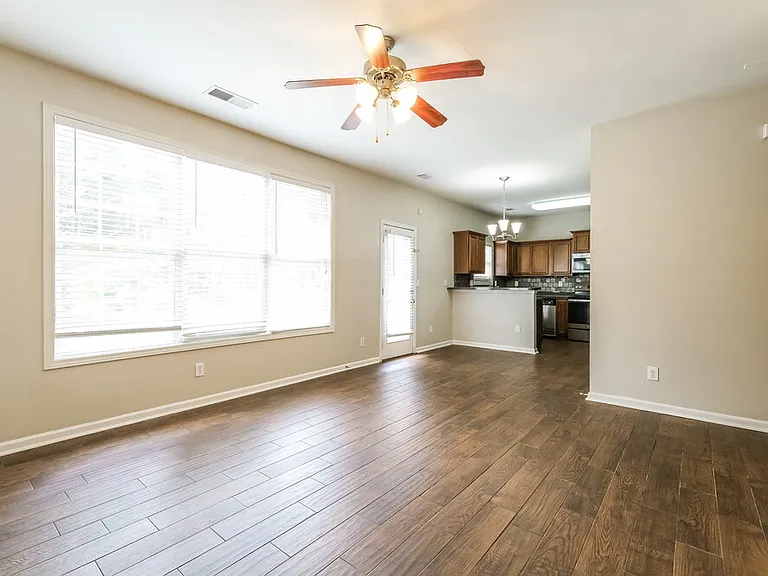 6522 Grand Hickory Dr — Photo 6