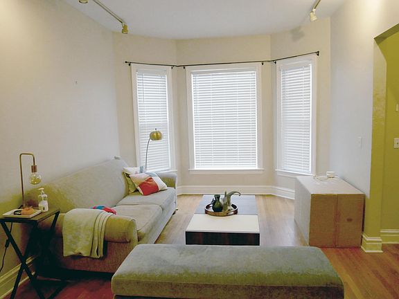 2nd image of 1630 W Carmen Ave #1