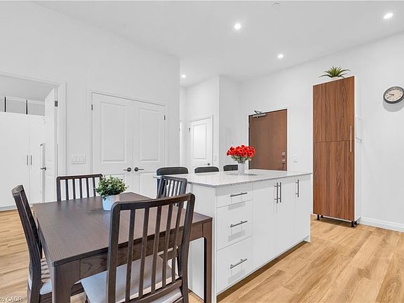 3rd image of 525 New Dundee Rd #101