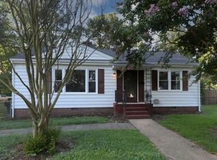 117 Robinson Dr, Newport News, VA 23601