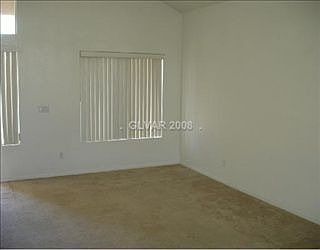4th image of 6130 Highland Gardens Dr