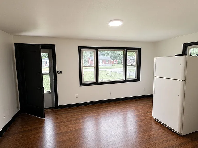 500 E Kentucky St — Photo 1