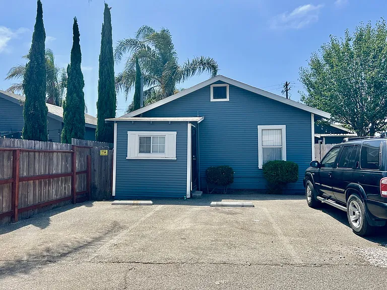 1214 Mitchell St — Photo 20